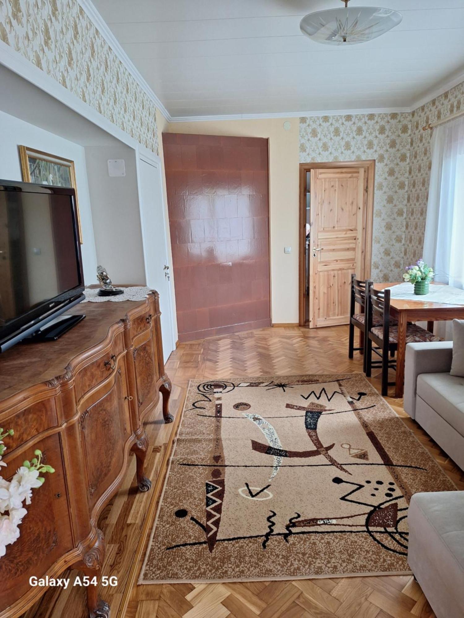 Soliid Apartment 派尔努 外观 照片